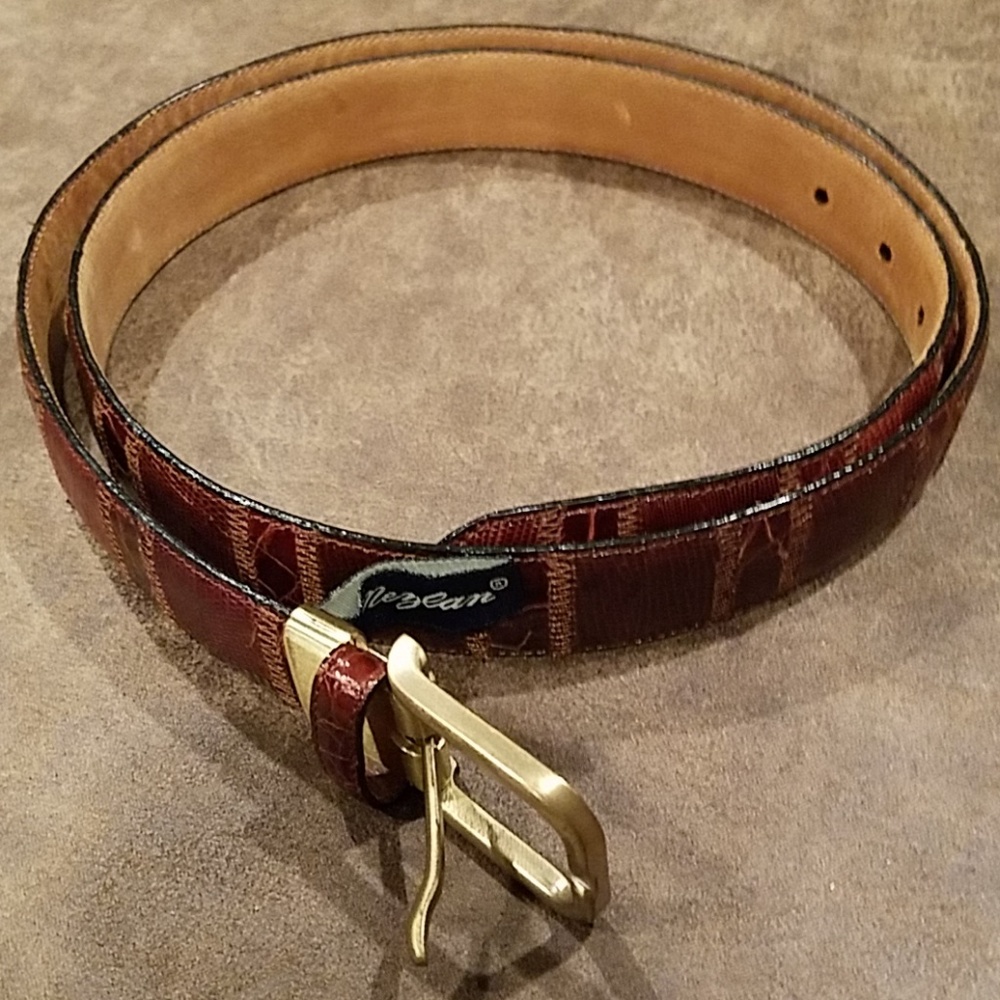 Size40 Genuine Crocodile Made in Spain Mezlan Belt